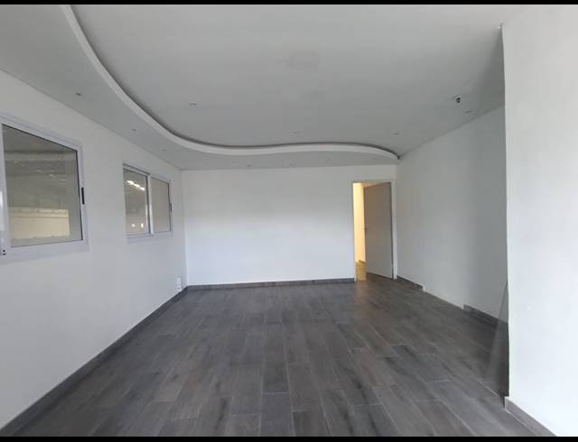 2,875M² WAREHOUSE TO LET IN NEW GERMANY